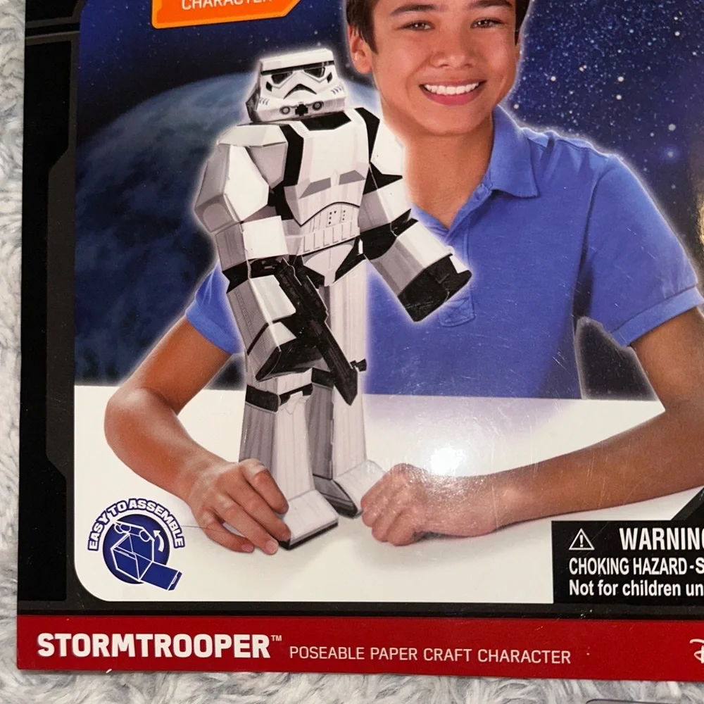 Disney Star Wars Papercraft Set - Stormtrooper, Chewbacca,‎ Darth Vader